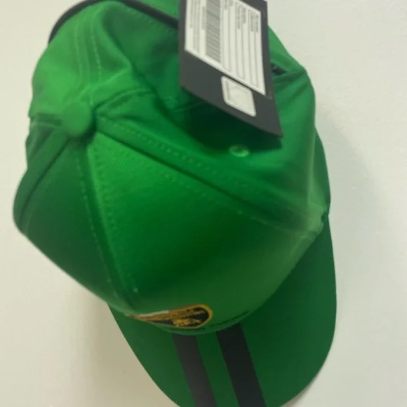 New with tag Lamborghini Vibrant Green Hat
Men’s hat - Picture 3 of 6
